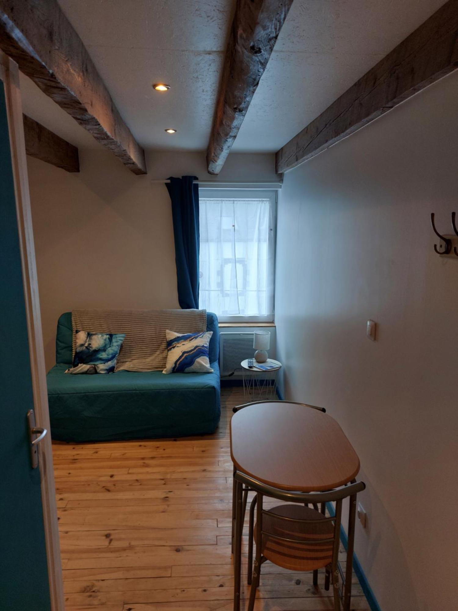 Studio Refait A Neuf Clos Saint Genest Manzat Buitenkant foto